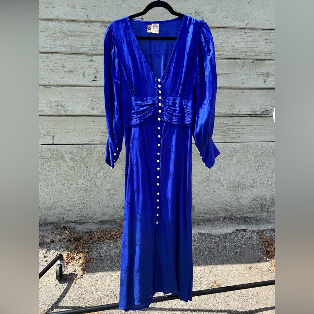ELF Handmade Long Sleeve Pearl Button Front Dress